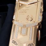 Kỳ Lân Luxury vertu signature s full gold full diamond ziczac fullbox 9 1 Vertu Signature S Full Gold Diamond ZicZac Full Box