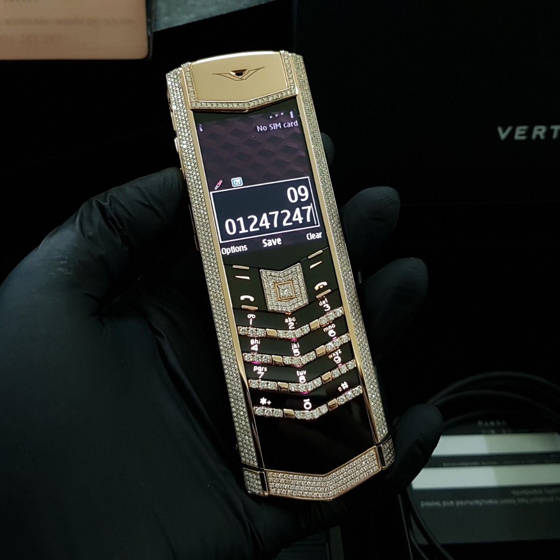Kỳ Lân Luxury vertu signature s full gold full kim full box 64 Tìm hiểu về Vertu Signature S Full Gold Full Kim Full Box