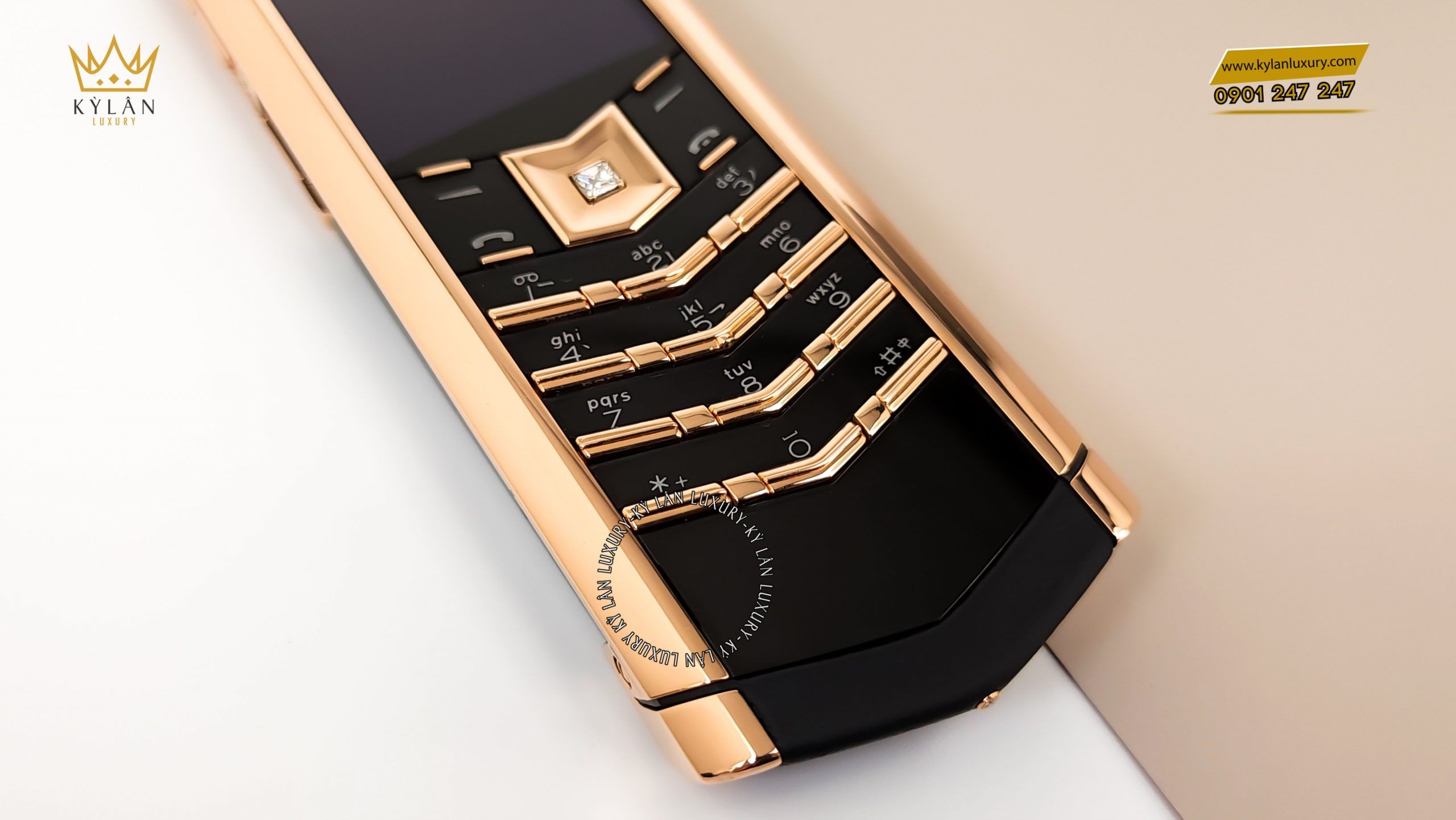 Kỳ Lân Luxury vertu signature s gold 10 b56894c7 e83d 4912 aab5 343650442cb9 6 scaled Điện thoại Vertu Signature S Gold
