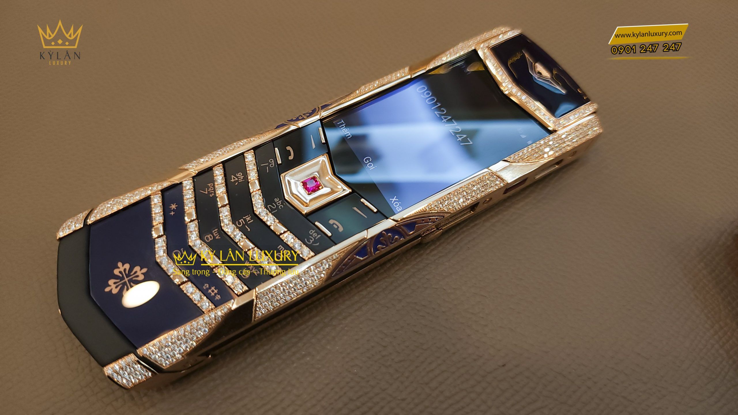 Kỳ Lân Luxury vertu signature s gold patek philippe blue 9 scaled Vertu Signature V Gold Patek Philippe Blue