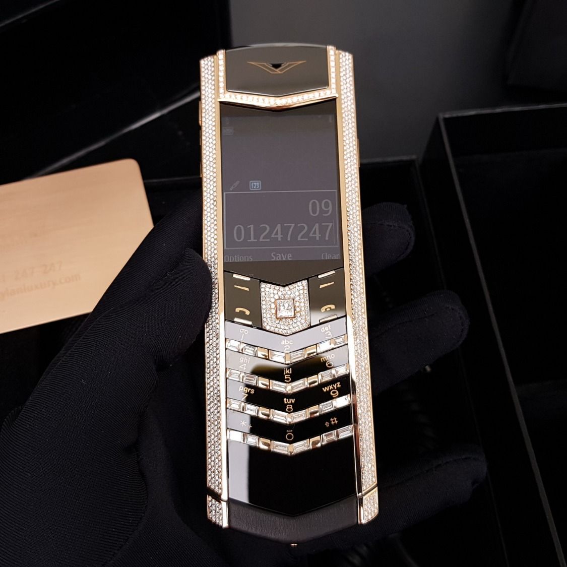 Kỳ Lân Luxury vertu signature s rose gold fullbox 43 THÔNG TIN VỀ MẪU ĐIỆN THOẠI VERTU SIGNATURE S ROSE GOLD DIAMOND – Thiết kế mang đến sự khác biệt