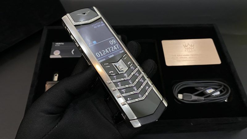 Kỳ Lân Luxury vertu signature s steel mix diamond 18 1 scaled 1 Vertu Signature S Steel Mix Diamond