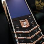 Kỳ Lân Luxury vertu signature s thep che tac diem ma vang 12 scaled 1 Vertu Signature S thép điểm vàng hồng