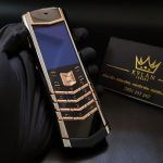 Kỳ Lân Luxury vertu signature s thep che tac diem ma vang 14 scaled 1 Vertu Signature S thép điểm vàng hồng