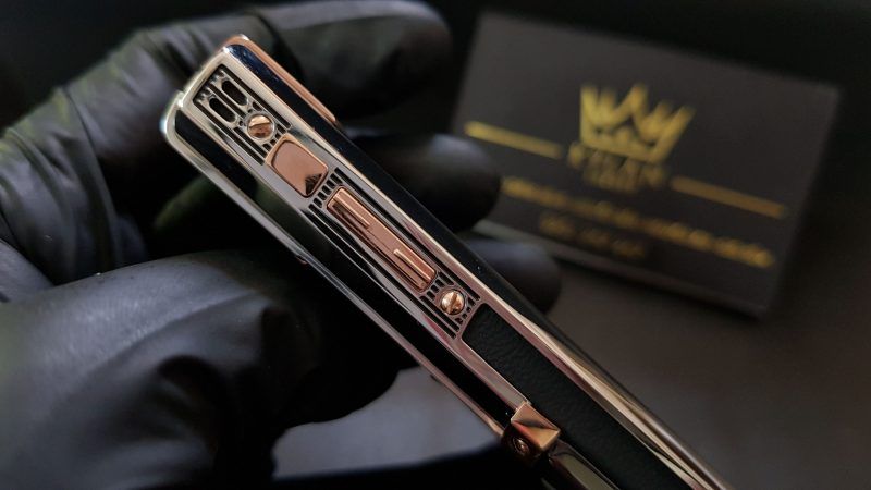 Kỳ Lân Luxury vertu signature s thep che tac diem ma vang 17 scaled 1 Vertu Signature S thép điểm vàng hồng