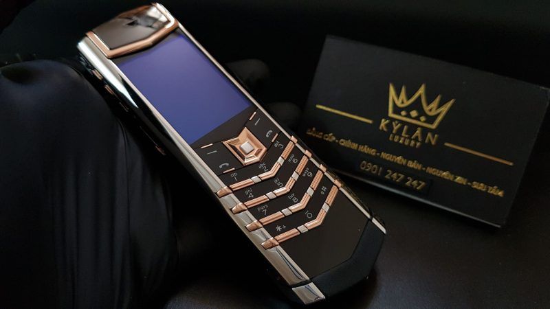 Kỳ Lân Luxury vertu signature s thep che tac diem ma vang 32 scaled 1 Vertu Signature S thép điểm vàng hồng