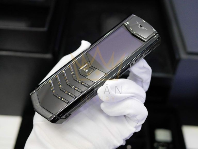 Kỳ Lân Luxury vertu signature s ultimate black chien than mau den cua vertu 4 Vertu Signature S Ultimate Black chiến thần màu đen của Vertu