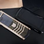 Kỳ Lân Luxury vertu signature s vang khoi full kim cuong 2 06d7b219 af2e 46e2 a371 86739971a6e8 1 Vertu Signature S Vàng Khối Full Diamond