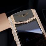 Kỳ Lân Luxury vertu signature s vang khoi full kim cuong 33 c59b442c 0369 4a7b a689 6ec515933044 1 Vertu Signature S Vàng Khối Full Diamond