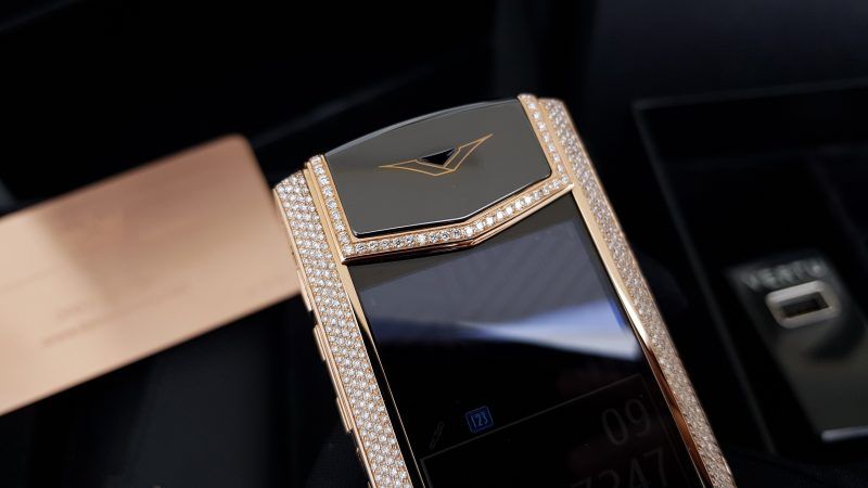 Kỳ Lân Luxury vertu signature s vang khoi full kim cuong 33 c59b442c 0369 4a7b a689 6ec515933044 1 Vertu Signature S Vàng Khối Full Diamond