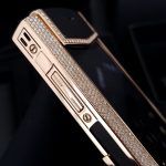 Kỳ Lân Luxury vertu signature s vang khoi full kim cuong 38 f9c400b5 cdb5 4dcd 972b 1d532d3b92dc 1 Vertu Signature S Vàng Khối Full Diamond