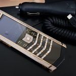 Kỳ Lân Luxury vertu signature s vang khoi full kim cuong 4 3ffa1746 09fe 4fee a6f2 183c1c296b68 1 Vertu Signature S Vàng Khối Full Diamond