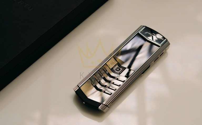 Kỳ Lân Luxury vertu vo no dien thoai sieu sang lam vao be tac jpeg Vertu vỡ nợ, điện thoại siêu sang lâm vào bế tắc