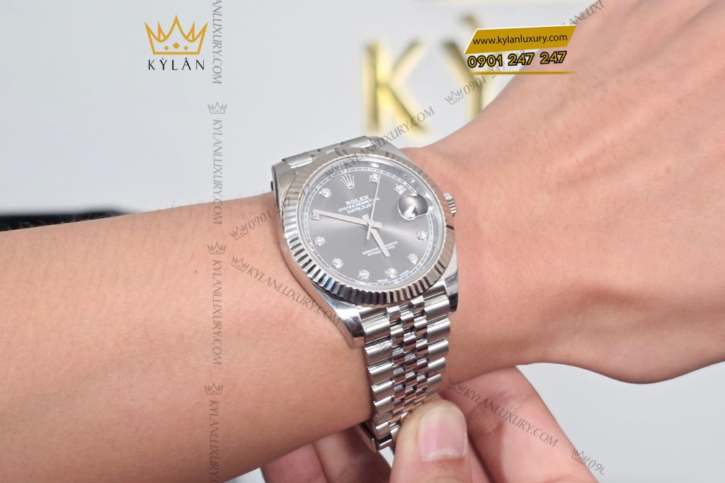 Kỳ Lân Luxury Dong ho Rolex Datejust 41 126334 0006 mat xam ghi coc so kim cuong 12 Đồng hồ Rolex Datejust 41 126334-0006 mặt xám ghi, cọc số kim cương