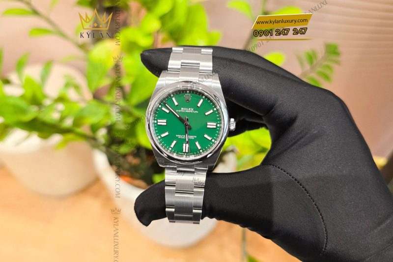 Đồng hồ Rolex Oyster Perpetual 41 134300-0005 mặt số xanh lá