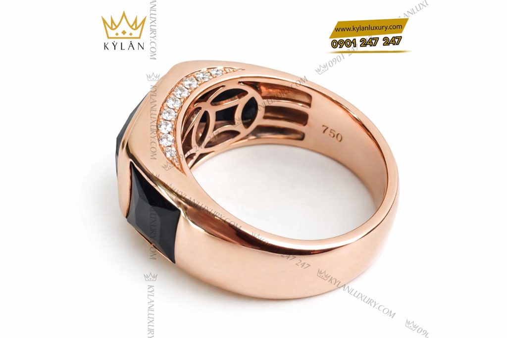 Kỳ Lân Luxury Nhan nam vang nguyen khoi Au750 dinh da quy den 5 Nhẫn nam vàng nguyên khối Au750 đính đá quý đen