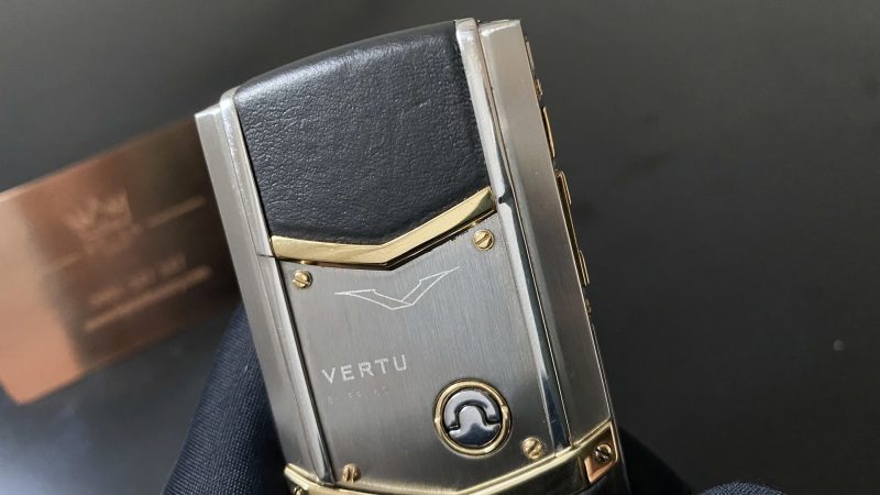 Kỳ Lân Luxury Vertu Signature S 16 1 Vertu Signature S Điểm Vàng