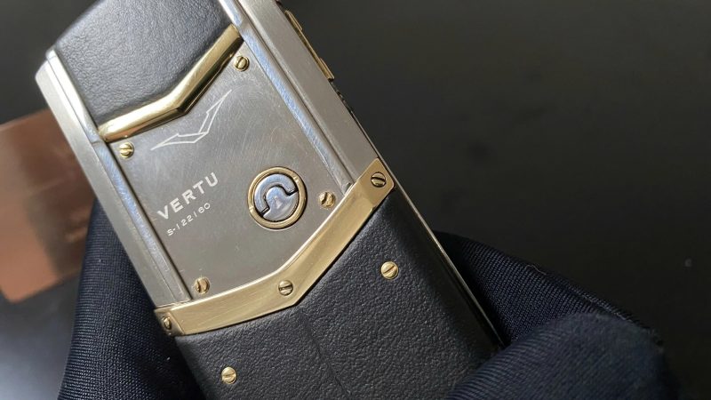 Kỳ Lân Luxury Vertu Signature S 5 1 Vertu Signature S Điểm Vàng