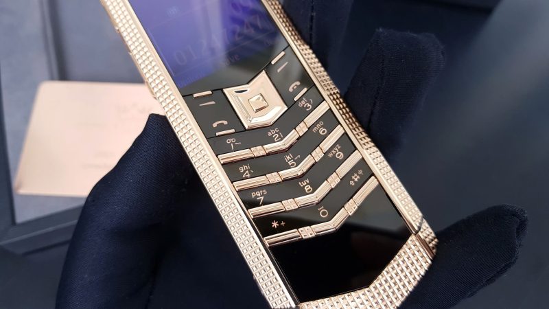 Kỳ Lân Luxury Vertu Signature S Full Gold Clous De Paris 17 Vertu Signature S Full Gold Clous De Paris