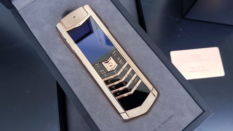 Kỳ Lân Luxury Vertu Signature S Full Gold Clous De Paris 30 Vertu Signature S Full Gold Clous De Paris