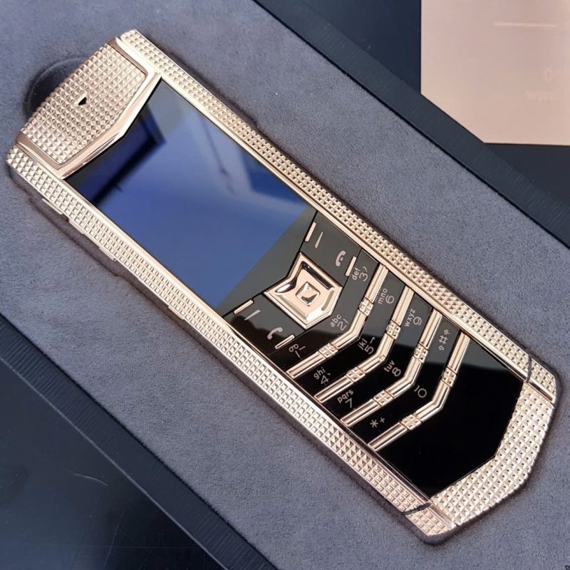 Kỳ Lân Luxury Vertu Signature S Full Gold Clous De Paris 34 Vertu Signature S Full Gold Clous De Paris