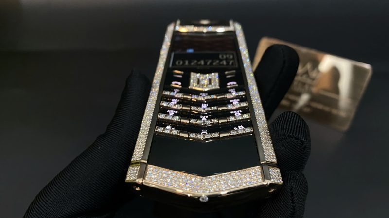 Kỳ Lân Luxury Vertu Signature S Full Gold Full Diamond 11 Vertu Signature S Full Gold Full Diamond