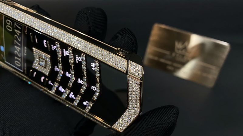 Kỳ Lân Luxury Vertu Signature S Full Gold Full Diamond 12 Vertu Signature S Full Gold Full Diamond