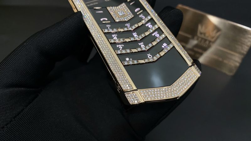 Kỳ Lân Luxury Vertu Signature S Full Gold Full Diamond 15 Vertu Signature S Full Gold Full Diamond