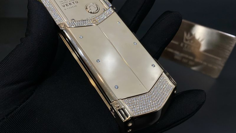 Kỳ Lân Luxury Vertu Signature S Full Gold Full Diamond 16 Vertu Signature S Full Gold Full Diamond