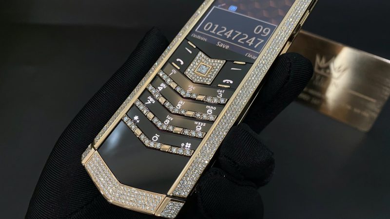 Kỳ Lân Luxury Vertu Signature S Full Gold Full Diamond 17 Vertu Signature S Full Gold Full Diamond