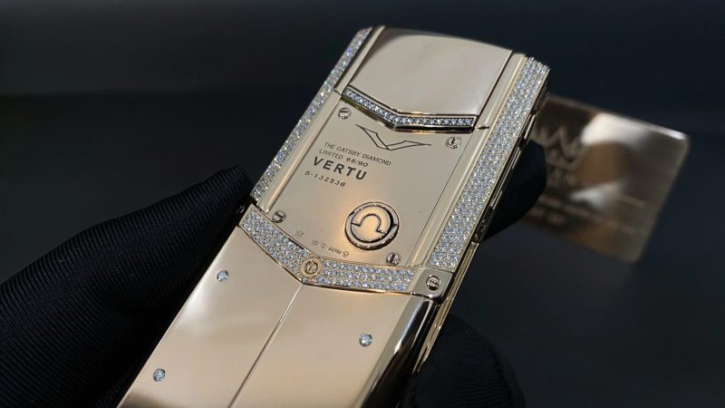 Kỳ Lân Luxury Vertu Signature S Full Gold Full Diamond 24 Vertu Signature S Full Gold Full Diamond