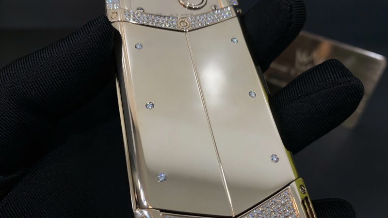 Kỳ Lân Luxury Vertu Signature S Full Gold Full Diamond 29 Vertu Signature S Full Gold Full Diamond