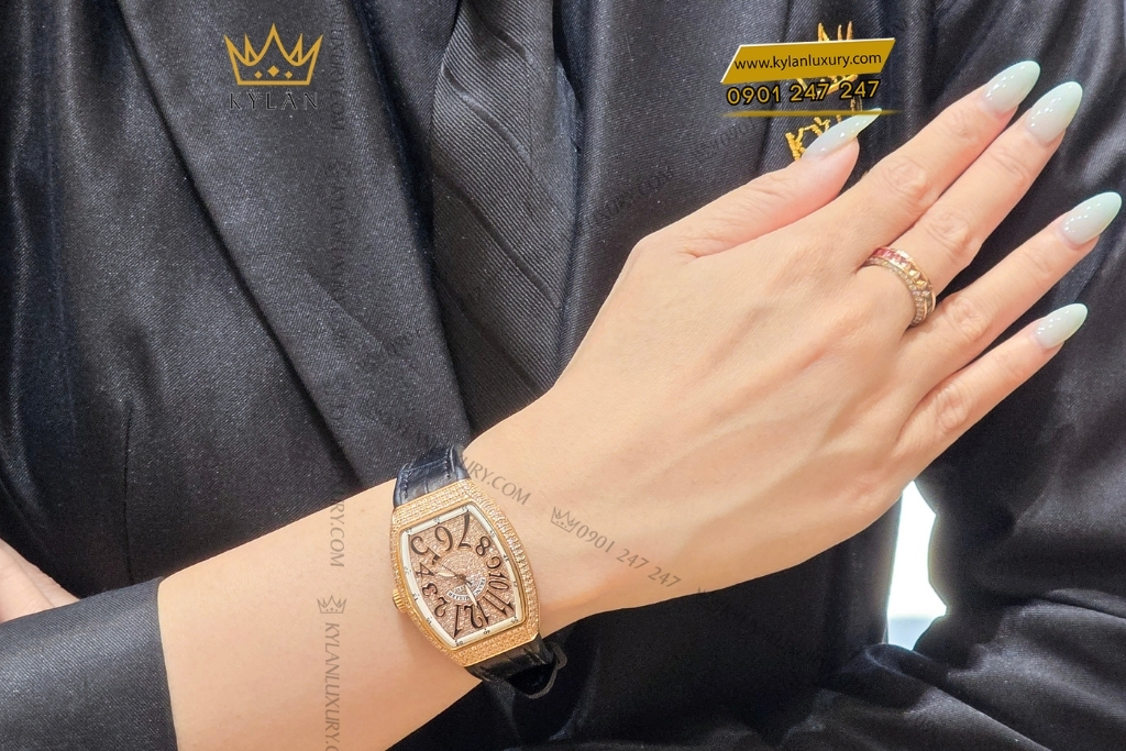 Kỳ Lân Luxury dong ho franck muller gold custom diamond 15 Đồng hồ Franck Muller Geneve V32 Rose Gold Diamond
