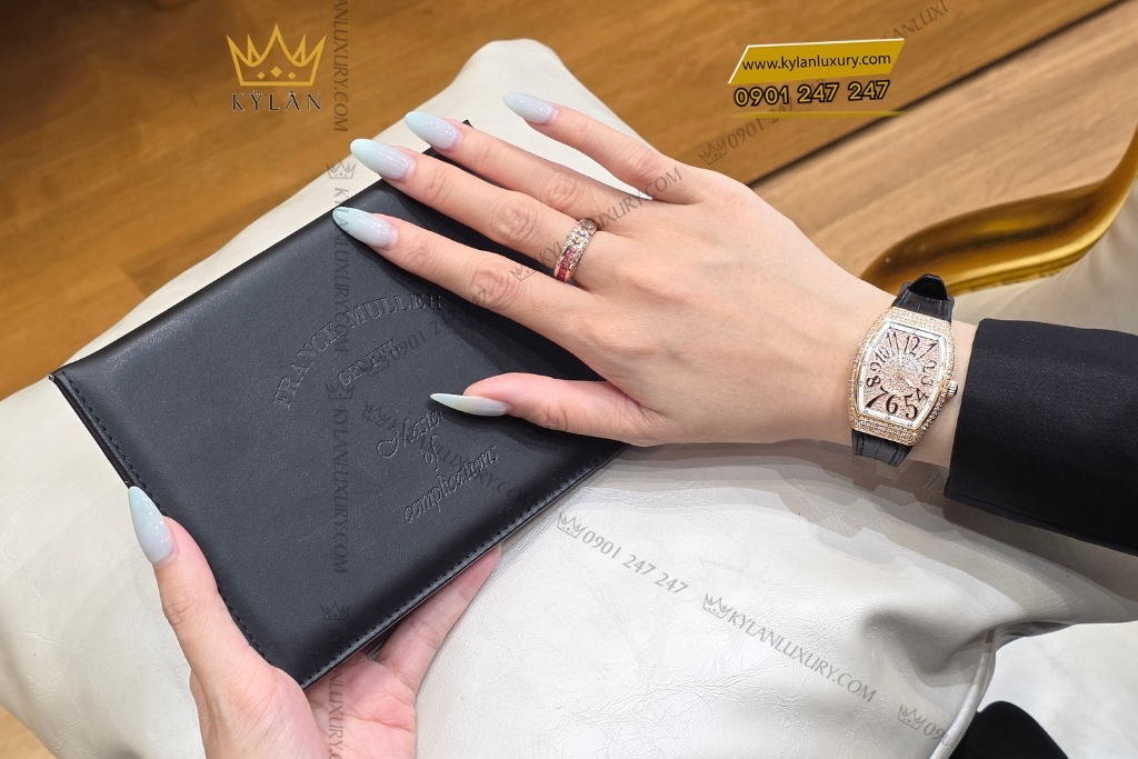 Kỳ Lân Luxury dong ho franck muller gold custom diamond 4 Đồng hồ Franck Muller Geneve V32 Rose Gold Diamond