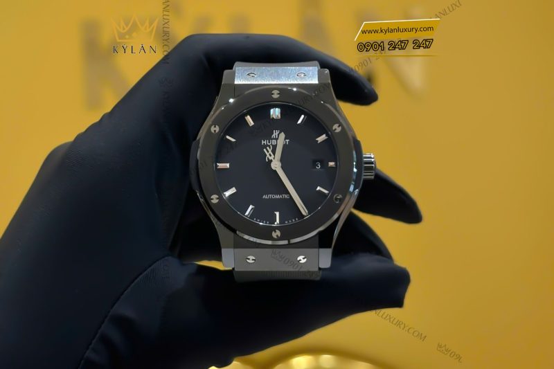 Đồng hồ Hublot Classic Fusion Black Magic 42mm