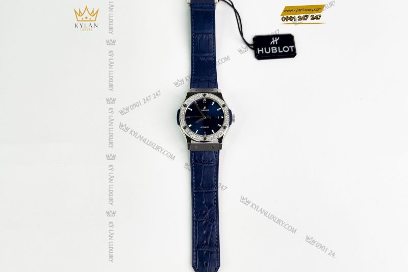 Đồng hồ Hublot Classic Fusion Titanium Blue custom vành kim cương 42mm