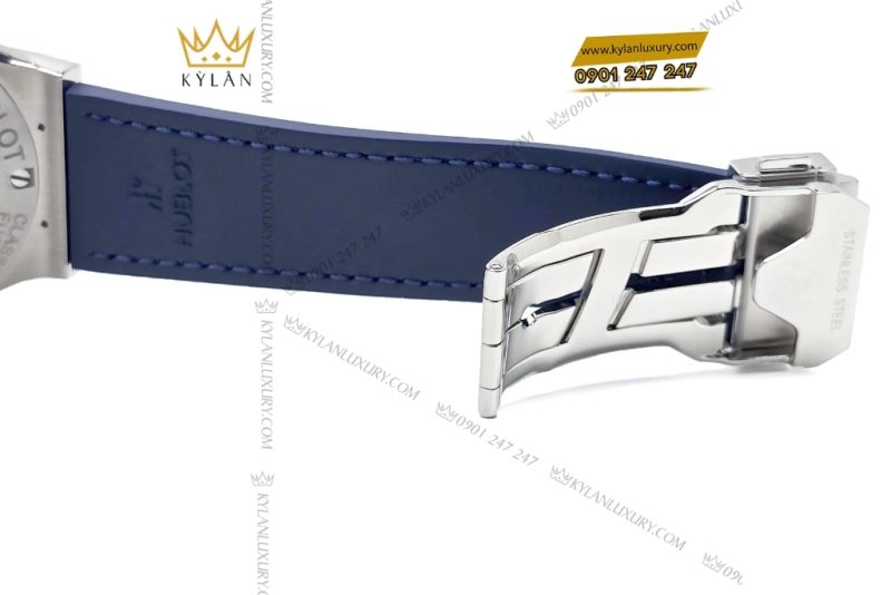 Đồng hồ Hublot Classic Fusion Titanium Blue custom vành kim cương 42mm