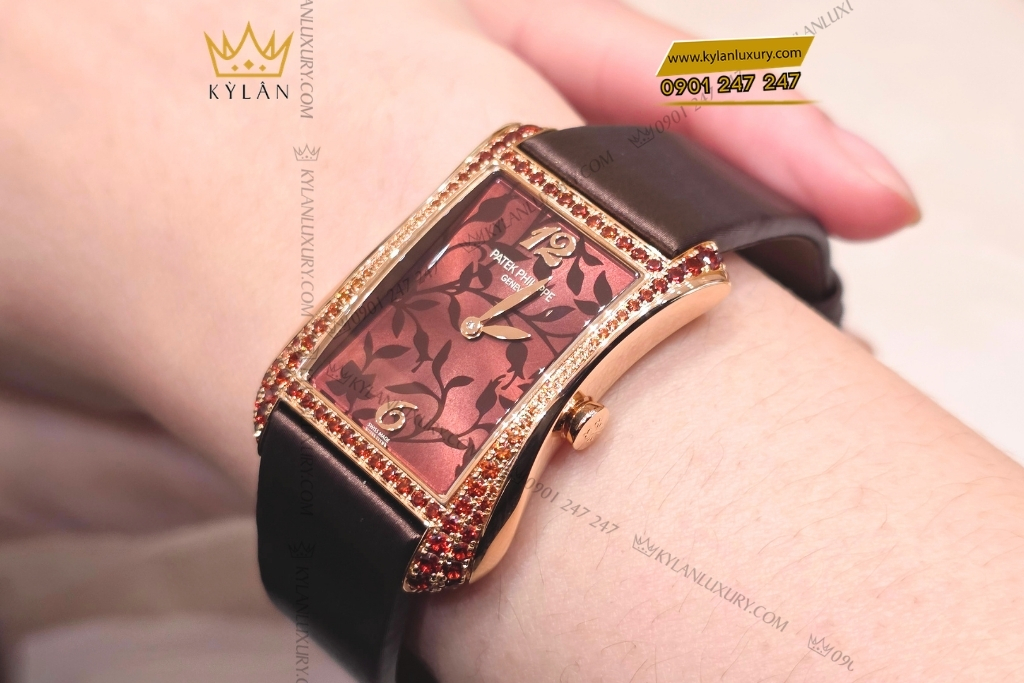 Kỳ Lân Luxury dong ho patek philippe gondolo 4962 200r 001 10 Đồng hồ Patek Philippe Gondolo 4962-200R-001