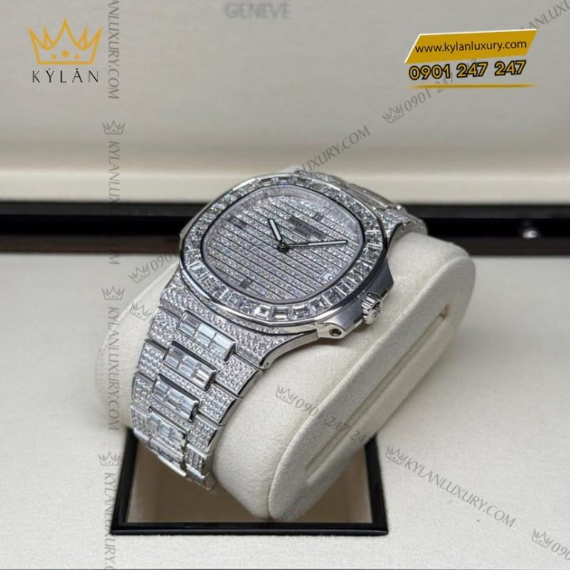 Đồng hồ Patek Philippe Nautilus kim cương 5719/10G-010