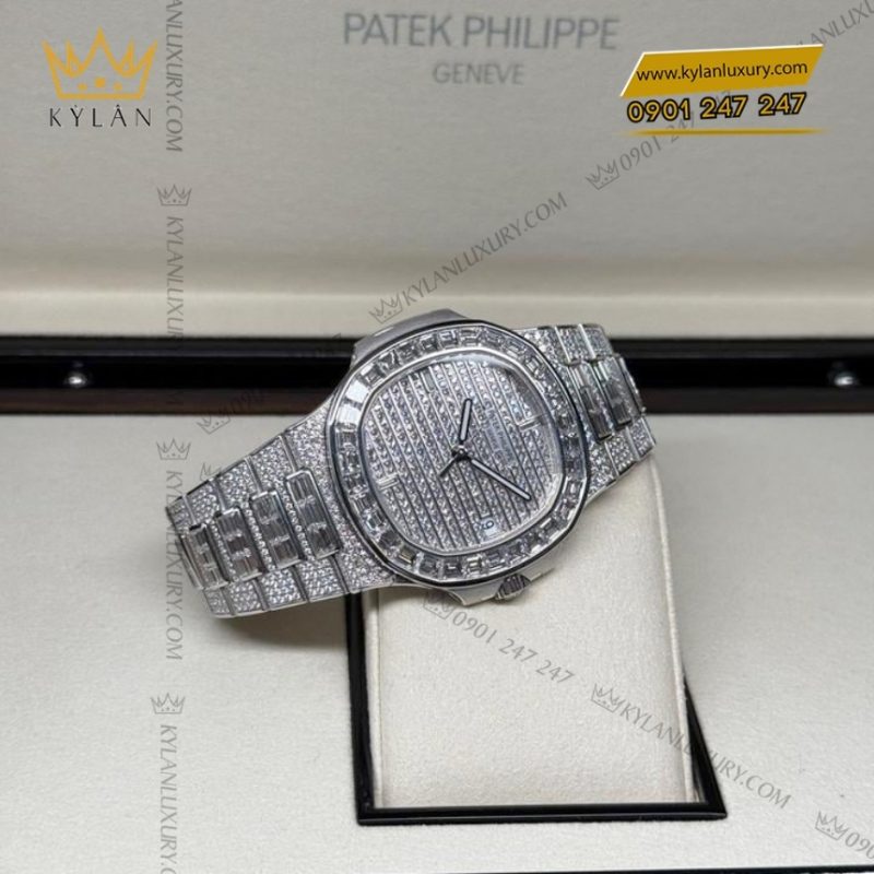Đồng hồ Patek Philippe Nautilus kim cương 5719/10G-010
