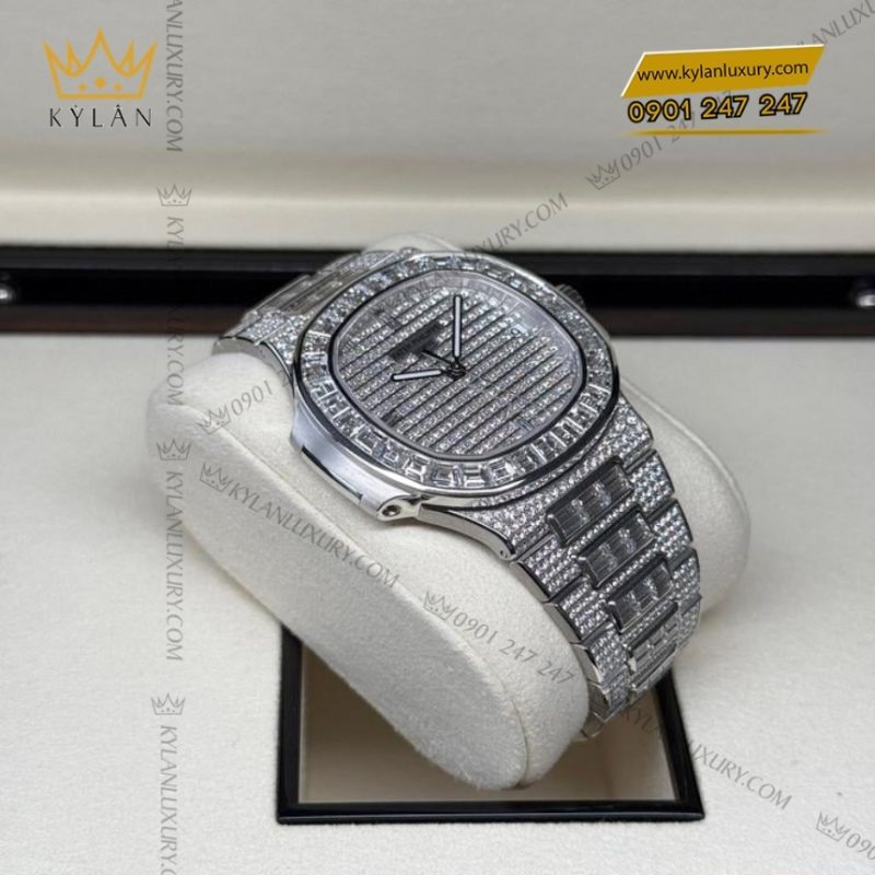 Đồng hồ Patek Philippe Nautilus kim cương 5719/10G-010