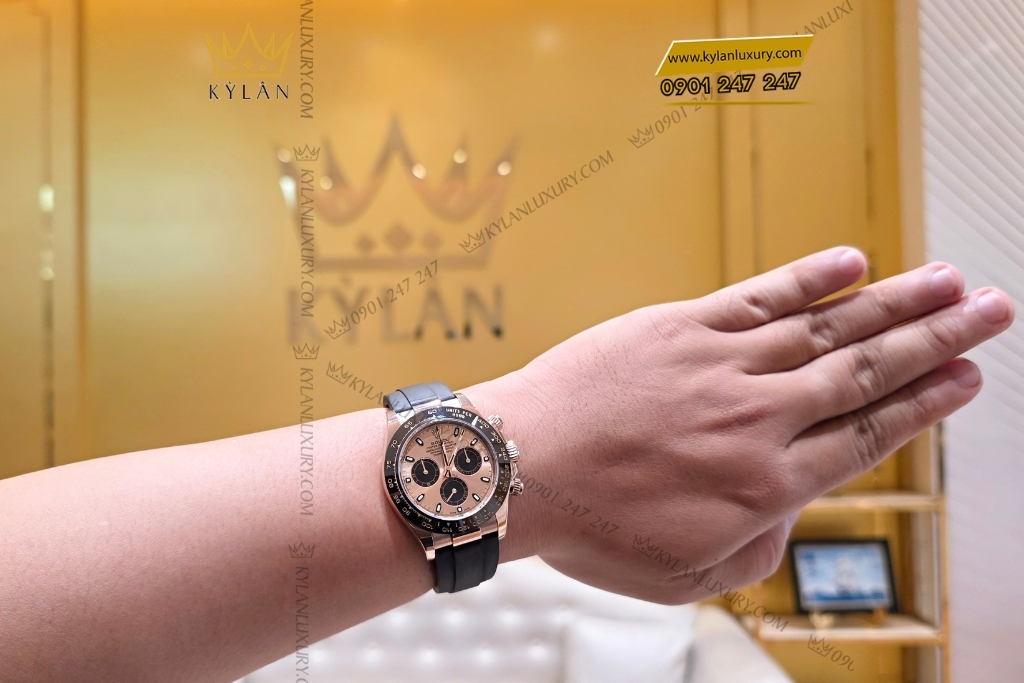 Kỳ Lân Luxury dong ho rolex cosmograph daytona 116515 ln 6 Đồng hồ Rolex Cosmograph Daytona mặt sundust dây cao su 116515LN-0013