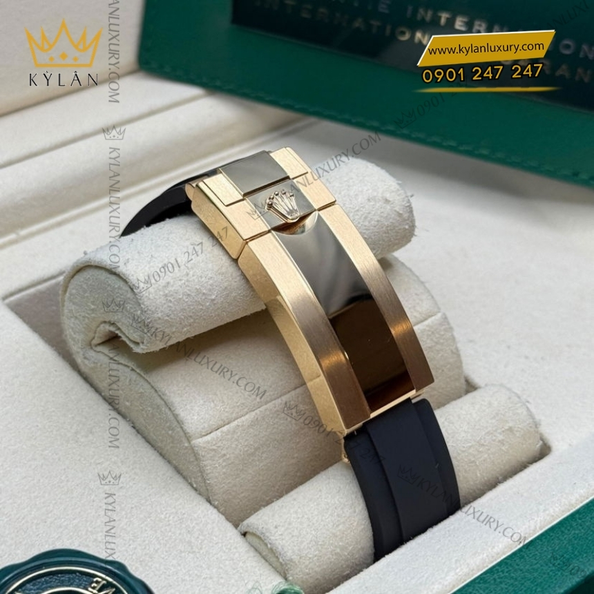 Kỳ Lân Luxury dong ho rolex cosmograph daytona 126518ln 0006 mat so den coc so kim cuong 6 Đồng hồ Rolex Cosmograph Daytona mặt đen phối vàng 126518LN-0006