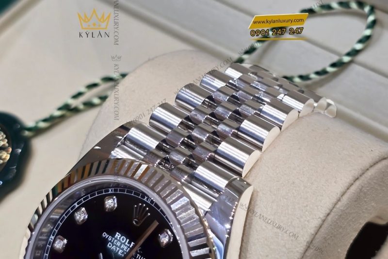 Đồng hồ Rolex Datejust 41 126334-0012 mặt số đen