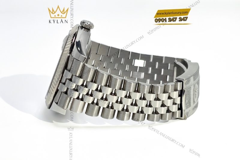 Đồng hồ Rolex Datejust 41 126334-0016 mặt xanh navy cọc số kim cương