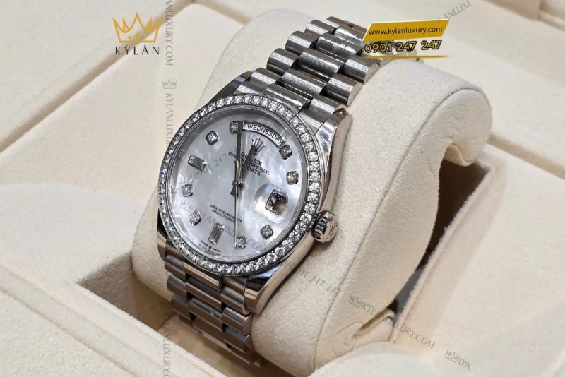 Đồng hồ Rolex Day Date 36 mặt xà cừ vành kim cương 128349RBR-0004