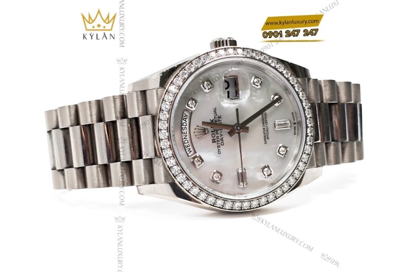 Đồng hồ Rolex Day Date 36 mặt xà cừ vành kim cương 128349RBR-0004