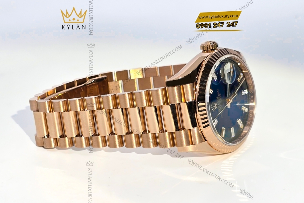 Kỳ Lân Luxury dong ho rolex day date 36 128235 0085 mat so xanh luc lam 4 2 Đồng hồ Rolex Day Date 36 xanh lục lam 128235-0085