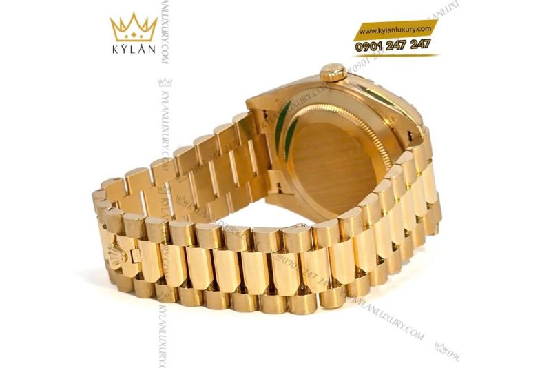 Đồng hồ Rolex Day-Date 40 228238-0005 mặt champagne nạm kim cương