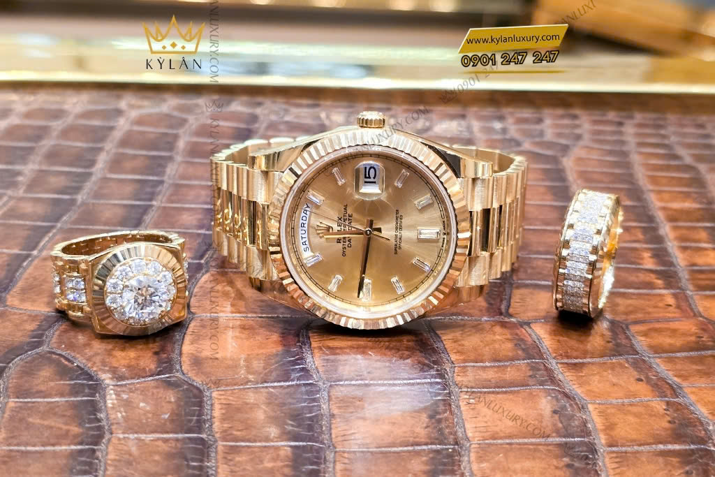 Kỳ Lân Luxury dong ho rolex day date 40 228238 mat so vang 5 Đồng hồ Rolex Day-Date 40 228238-0005 mặt champagne nạm kim cương